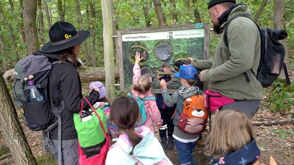 Ein Besuch der Kinder im Wildtierpark