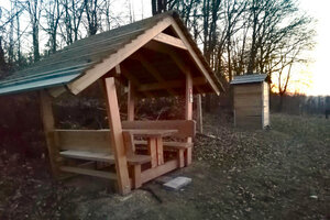 Trekkingplatz mit Schutzhütte „Lärenberg“ (Waldeck Nieder-Werbe)